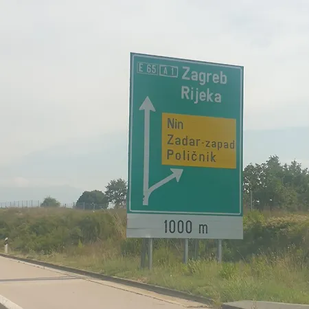 Hébergement de vacances Gabriella House Policnik