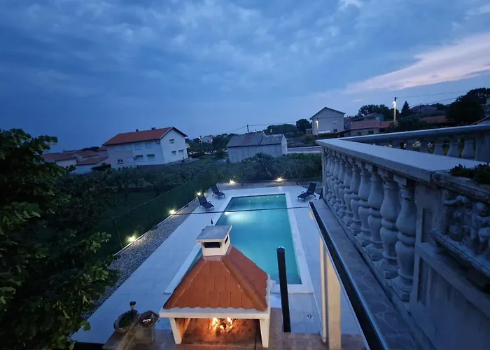 Semesterbostad Gabriella House *